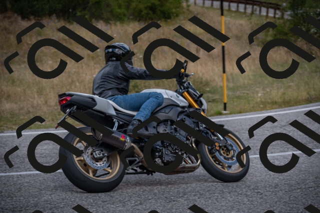 20250802121946-_5006294_am_