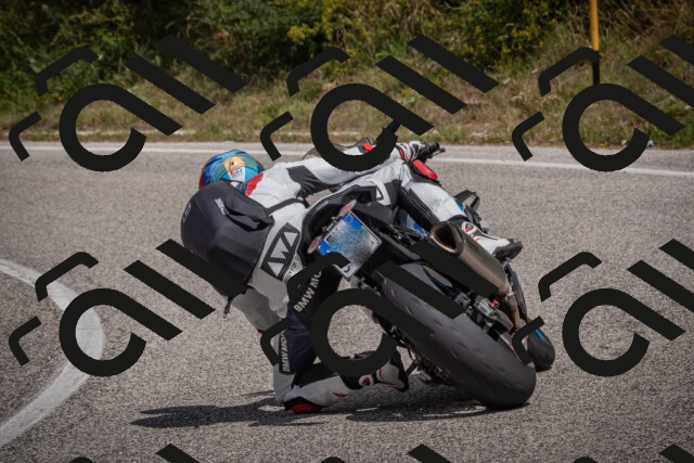 20250802122101-_5006309_am_