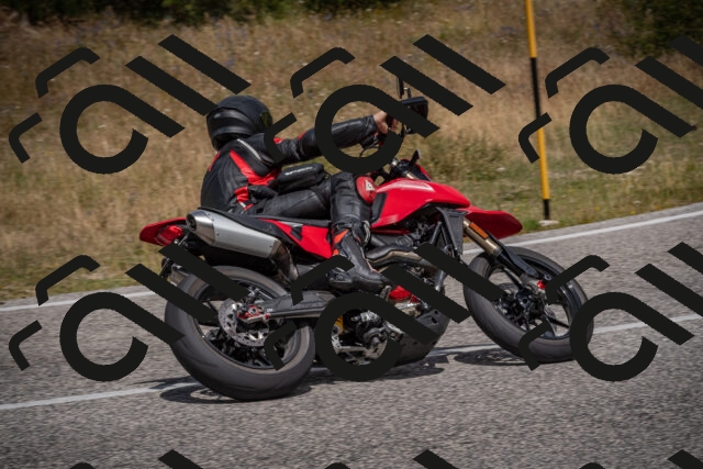 20250802122311-_5006349_am_