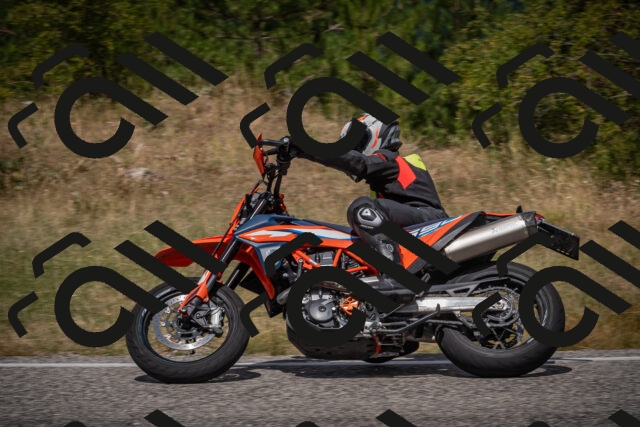 20250802122351-_5006367_am_