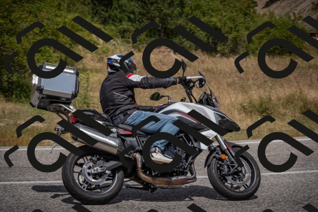 20250802122355-_5006371_am_