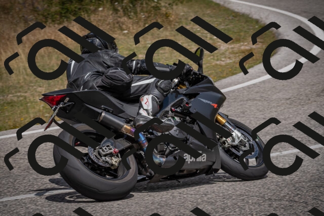 20250802122427-_5006382_am_