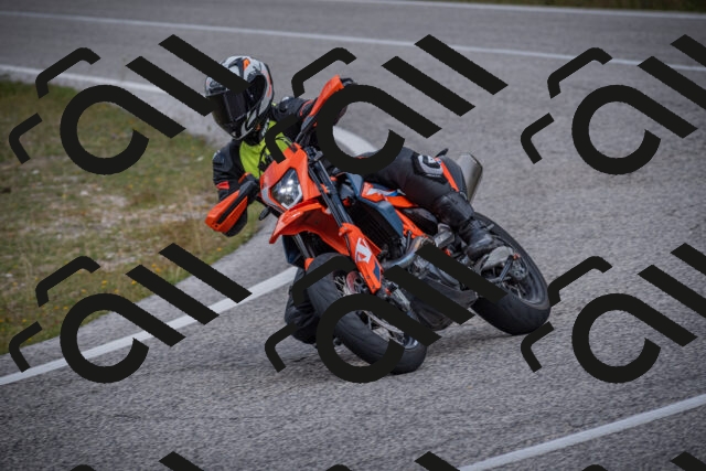 20250802122550-_5006415_am_