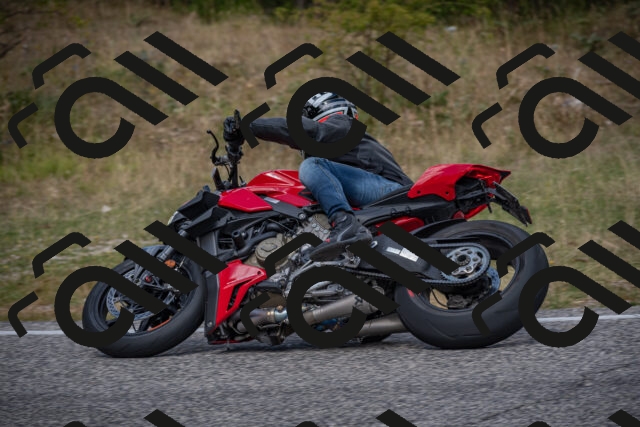 20250802122610-_5006423_am_