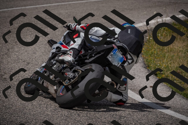 20250802122732-_5006463_am_