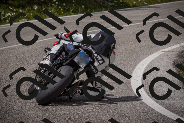 20250802122732-_5006464_am_