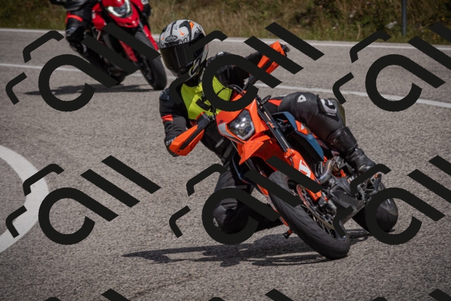 20250802122812-_5006474_am_