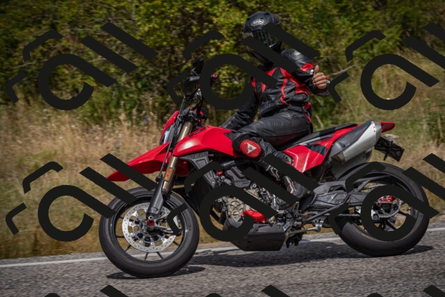 20250802122824-_5006486_am_