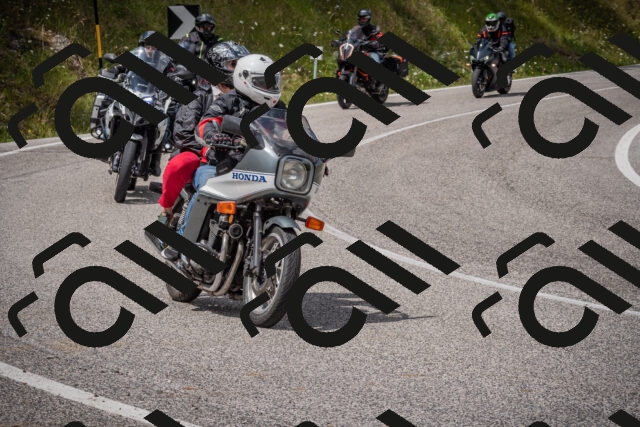 20250802122858-_5006499_am_