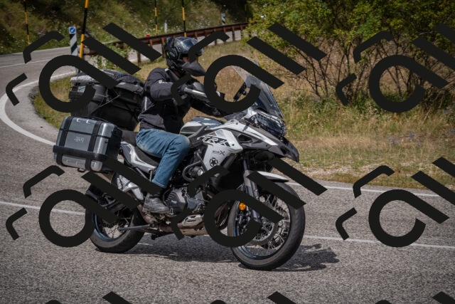 20250802122900-_5006502_am_