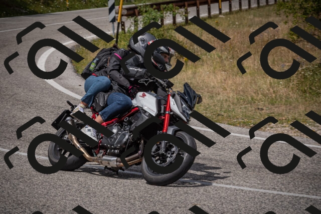 20250802122909-_5006512_am_