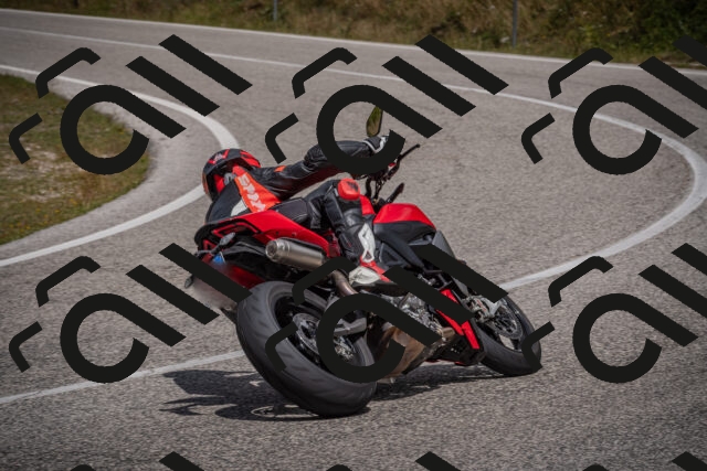 20250802123120-_5006542_am_