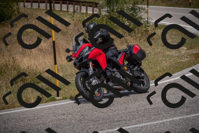 20250802123953-_5006596_am_