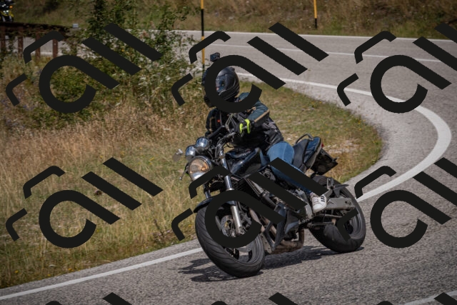 20250802124045-_5006613_am_