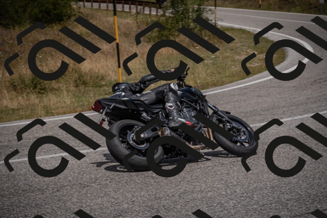 20250802124051-_5006622_am_