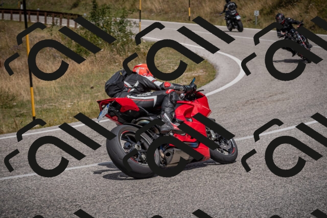 20250802124054-_5006625_am_