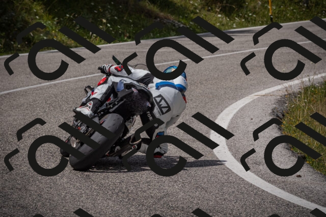 20250802124148-_5006650_am_