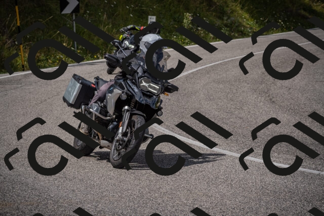 20250802124202-_5006654_am_