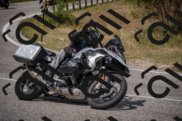 20250802124210-_5006667_am_