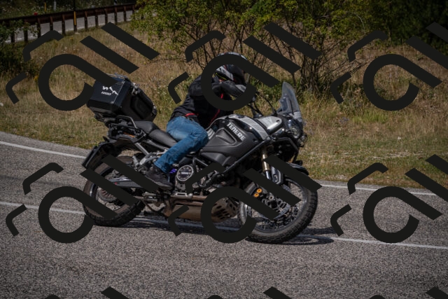 20250802124212-_5006671_am_