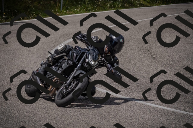 20250802124235-_5006677_am_