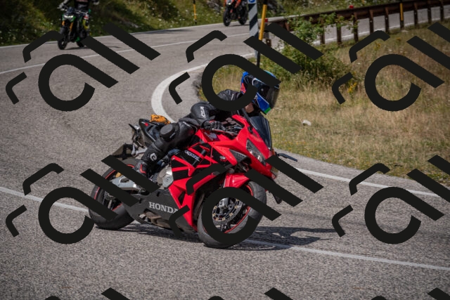 20250802124441-_5006713_am_