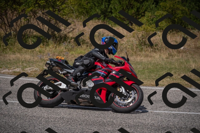 20250802124442-_5006714_am_