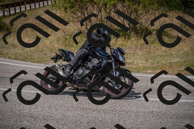 20250802124811-_5006790_am_