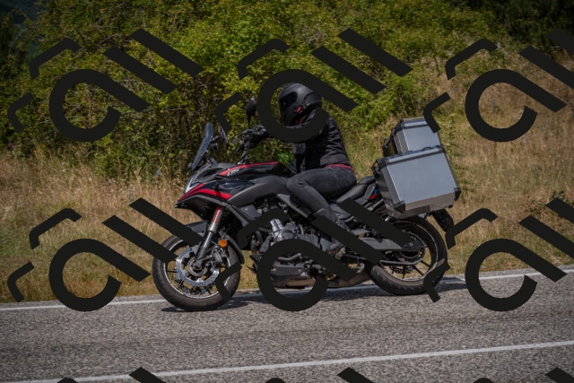 20250802124922-_5006796_am_