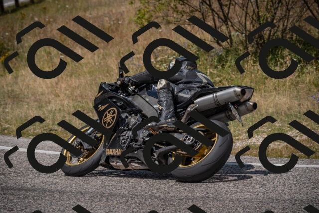 20250802124937-_5006805_am_