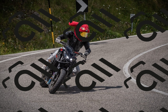 20250802125015-_5006816_am_