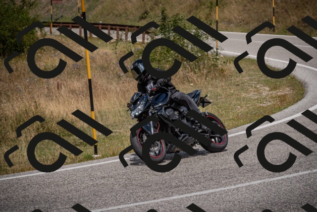 20250802125125-_5006843_am_