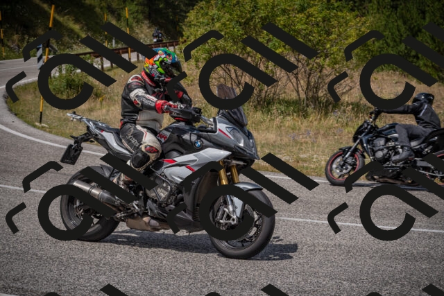 20250802125126-_5006844_am_