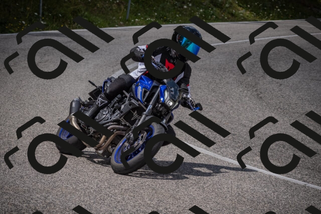 20250802125254-_5006860_am_