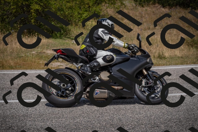 20250802125327-_5006877_am_