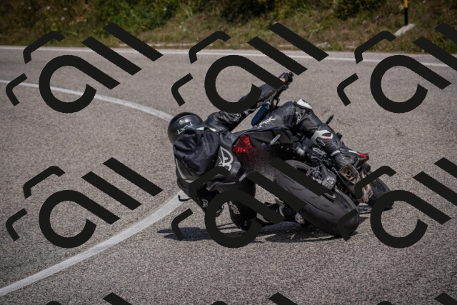 20250802125539-_5006918_am_