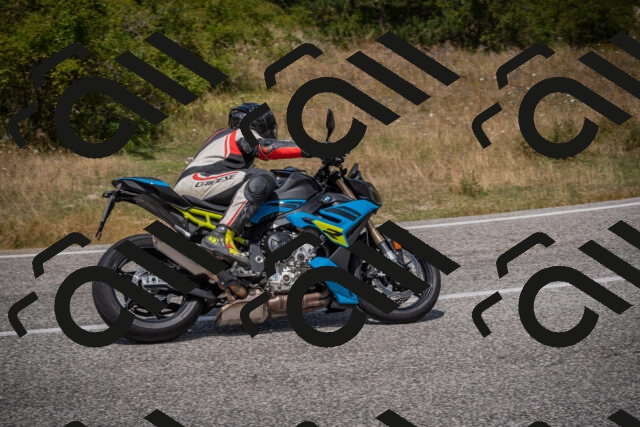 20250802125615-_5006931_am_