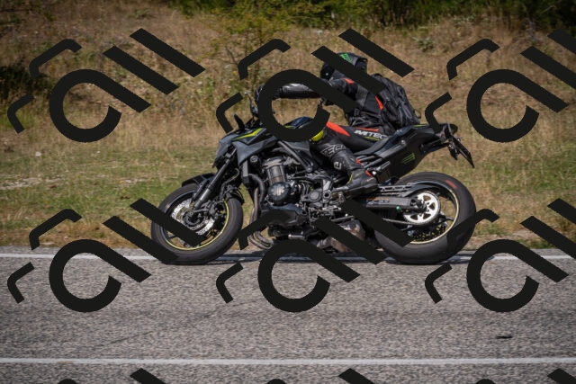 20250802125642-_5006952_am_