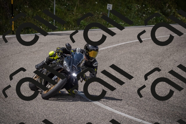 20250802125659-_5006958_am_