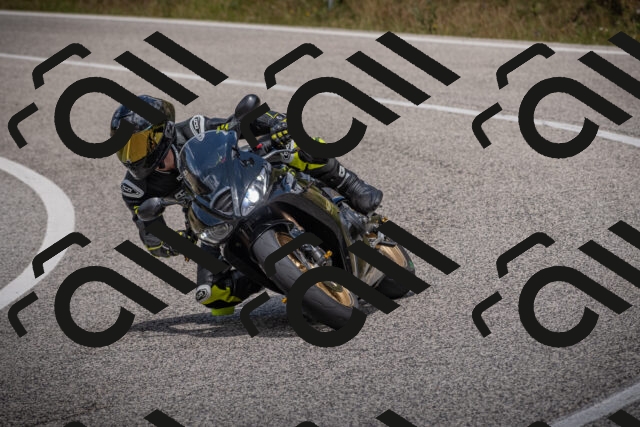 20250802125733-_5006966_am_