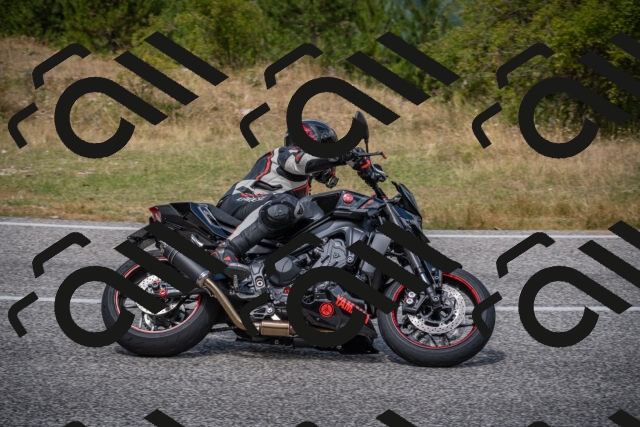 20250802125802-_5006975_am_