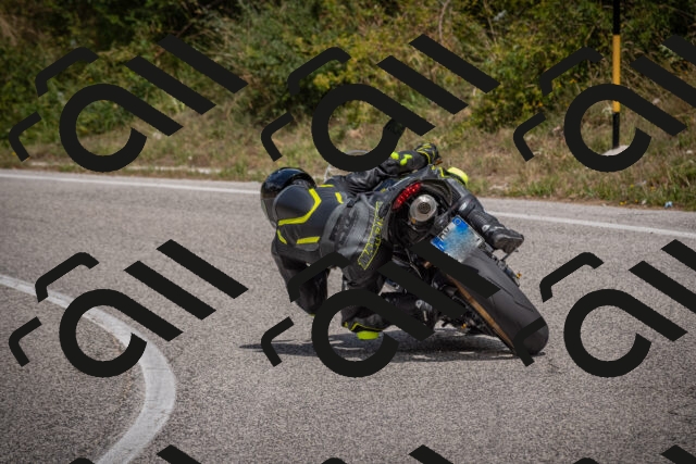 20250802125820-_5006982_am_