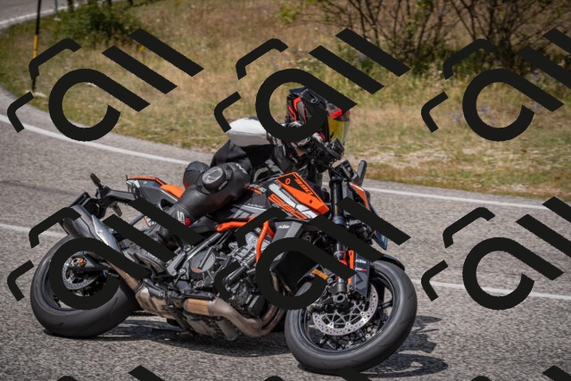 20250802125831-_5006983_am_