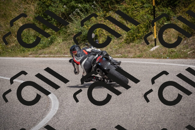 20250802125845-_5007002_am_