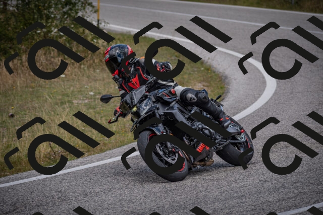 20250802130025-_5007017_am_