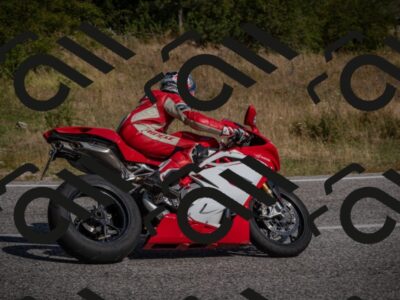 20250803101059-_5007122_am_