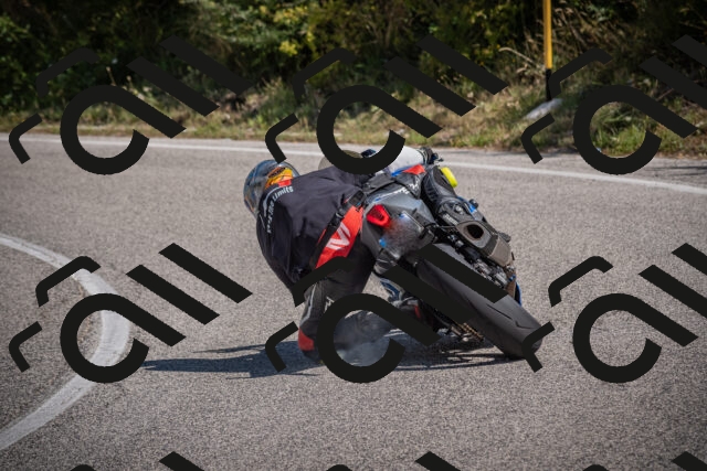 20250803110309-_5007887_am_