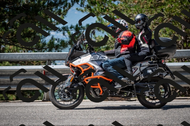 202508031109-DSC_3035-2_c2