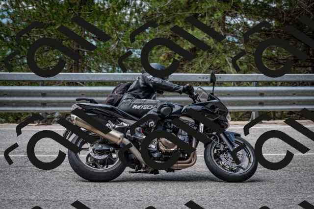 202508031133-DSC_3350-2_c2