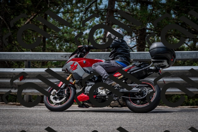 202508031139-DSC_3421_c2